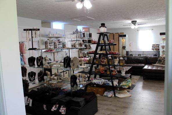 16258 Pittsburg Rd, Pittsburg, IL 62974